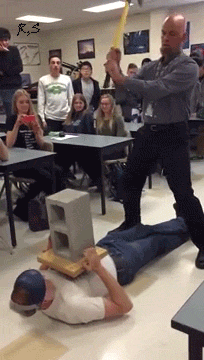 Hf1LzEJ.gif